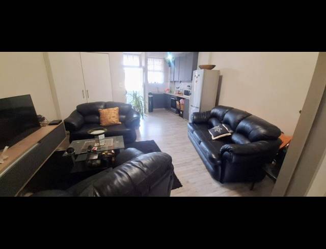 1 BEDROOM APARTMENT FOR SALE IN ESPLANADE